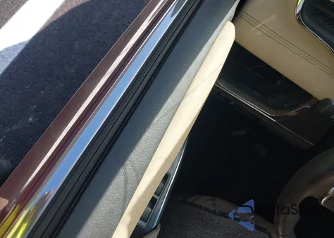 2015 Toyota Avalon Xle z USA, uszkodzony, nr VIN 4T1BK1EB0FU138718